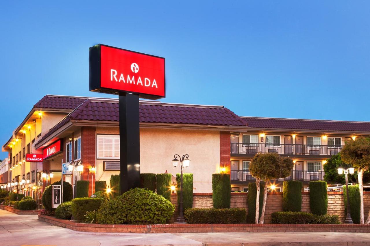 מלון Ramada By Wyndham פסדינה מראה חיצוני תמונה